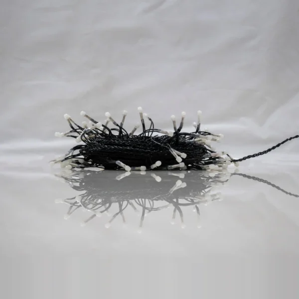 SASK-8F40SC-BLK-CW-3.webp 8 MM Frosted 40 Lamp S/C - Black Wire - Cool White